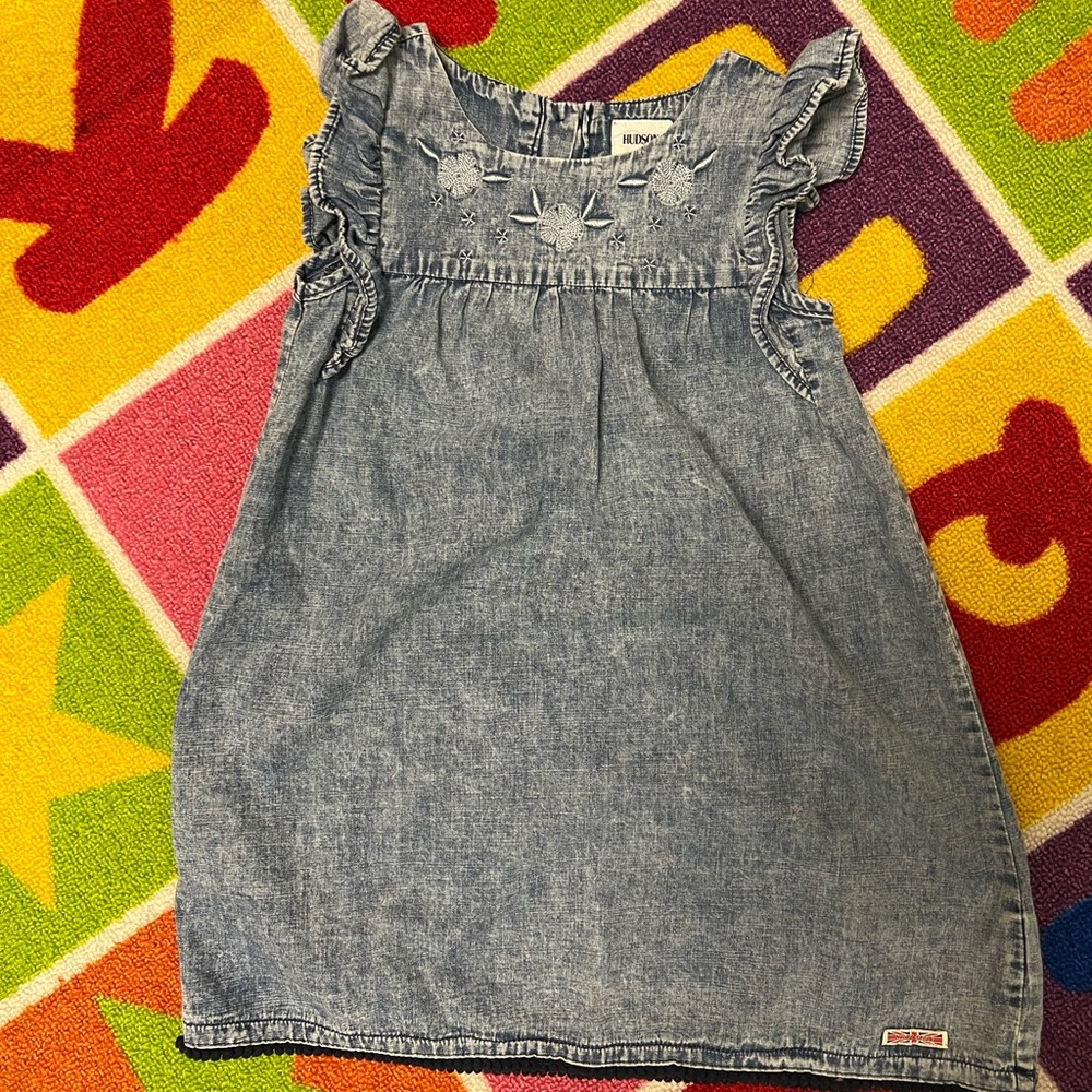 Size 4-5 Hudson jean dress